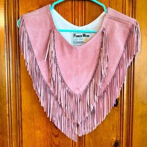 Pioner wear vintage fringe western suede collar